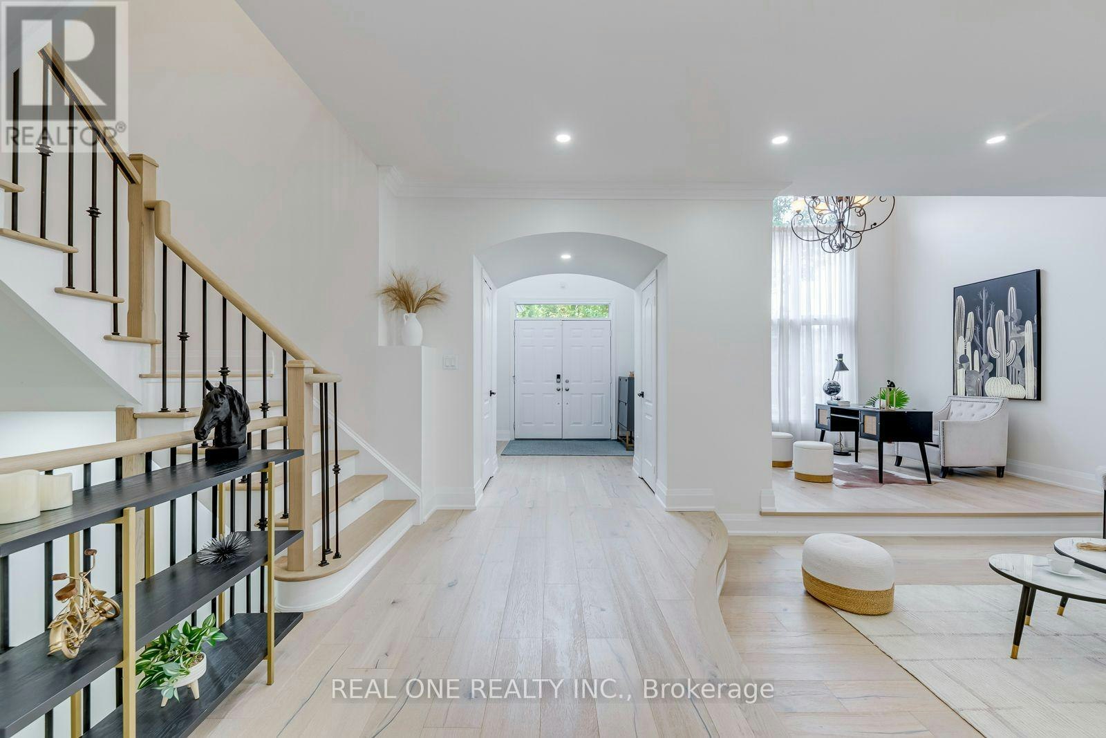 2456 Bon Echo Drive, Oakville, ON, L6H 7P9 - 9