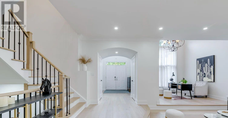 2456 Bon Echo Drive, Oakville, ON, L6H 7P9 - 9