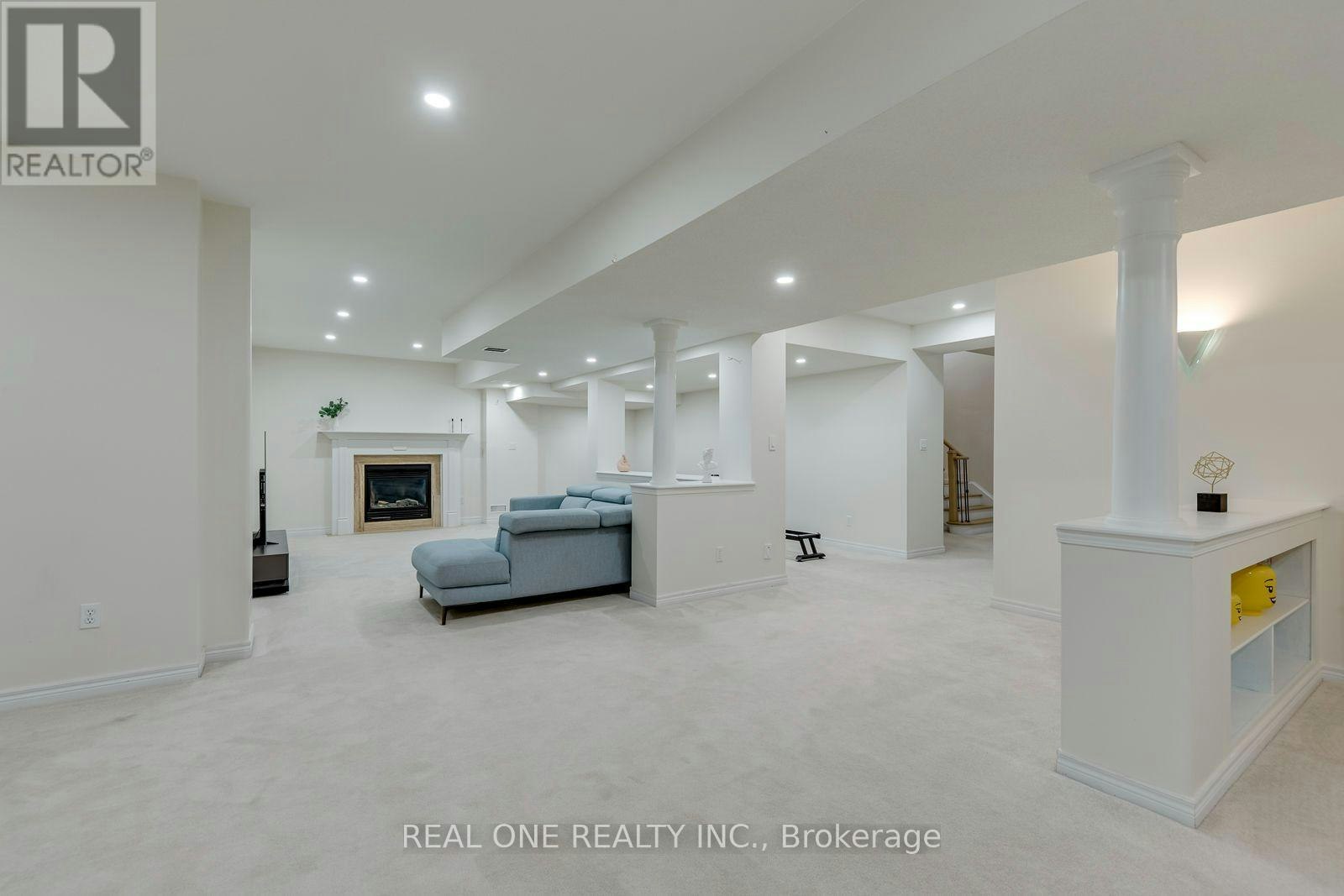 2456 Bon Echo Drive, Oakville, ON, L6H 7P9 - 42