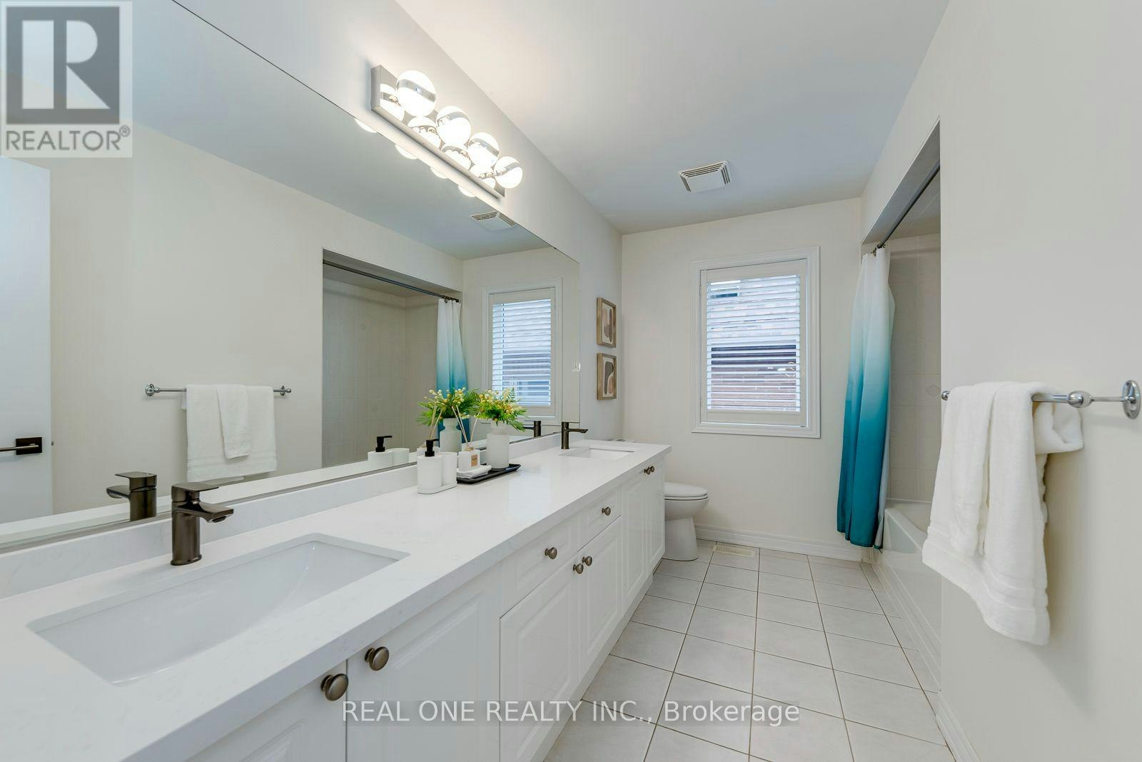 2456 Bon Echo Drive, Oakville, ON, L6H 7P9 - 39