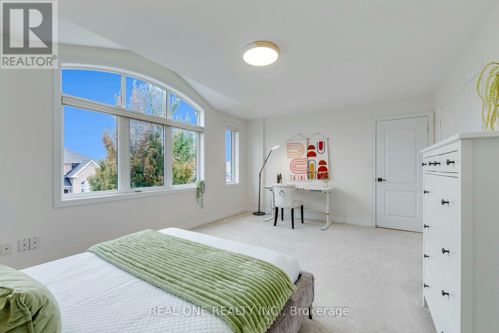 2456 Bon Echo Drive, Oakville, ON, L6H 7P9 - 34
