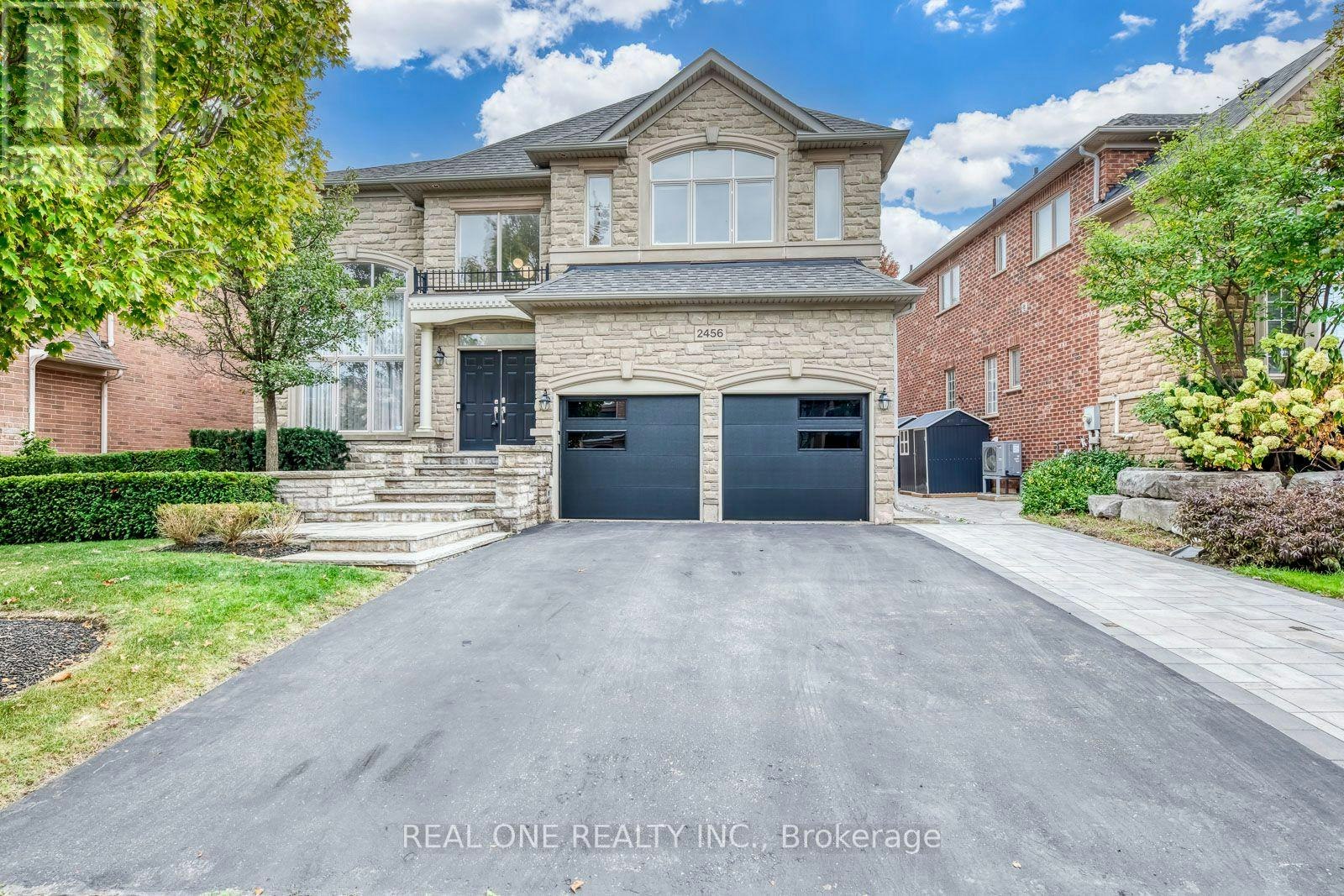 2456 Bon Echo Drive, Oakville, ON, L6H 7P9 - 2