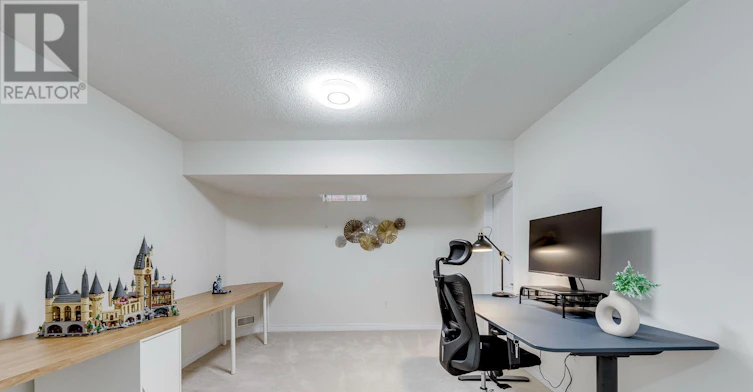 2456 Bon Echo Drive, Oakville, ON, L6H 7P9 - 43