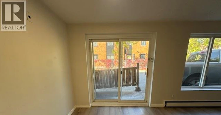 3B-236 Louisa Street, Kitchener, ON, N2H 4C8 - 3
