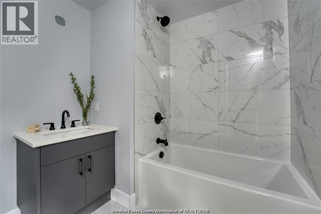 212-14400 Tecumseh Road, Tecumseh, ON, N8N 0E9 - 15