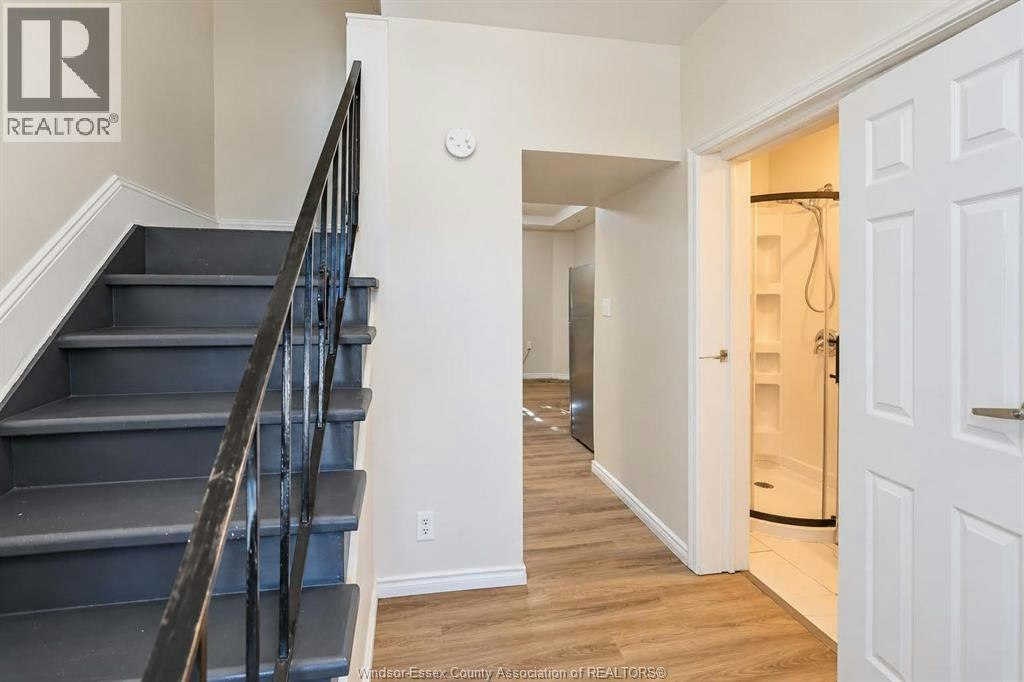 359 Mcewan Avenue, Windsor, ON, N9B 2E5 - 13