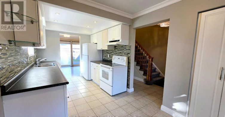 852 Attersley Drive, Oshawa, ON, L1K 1T9 - 9