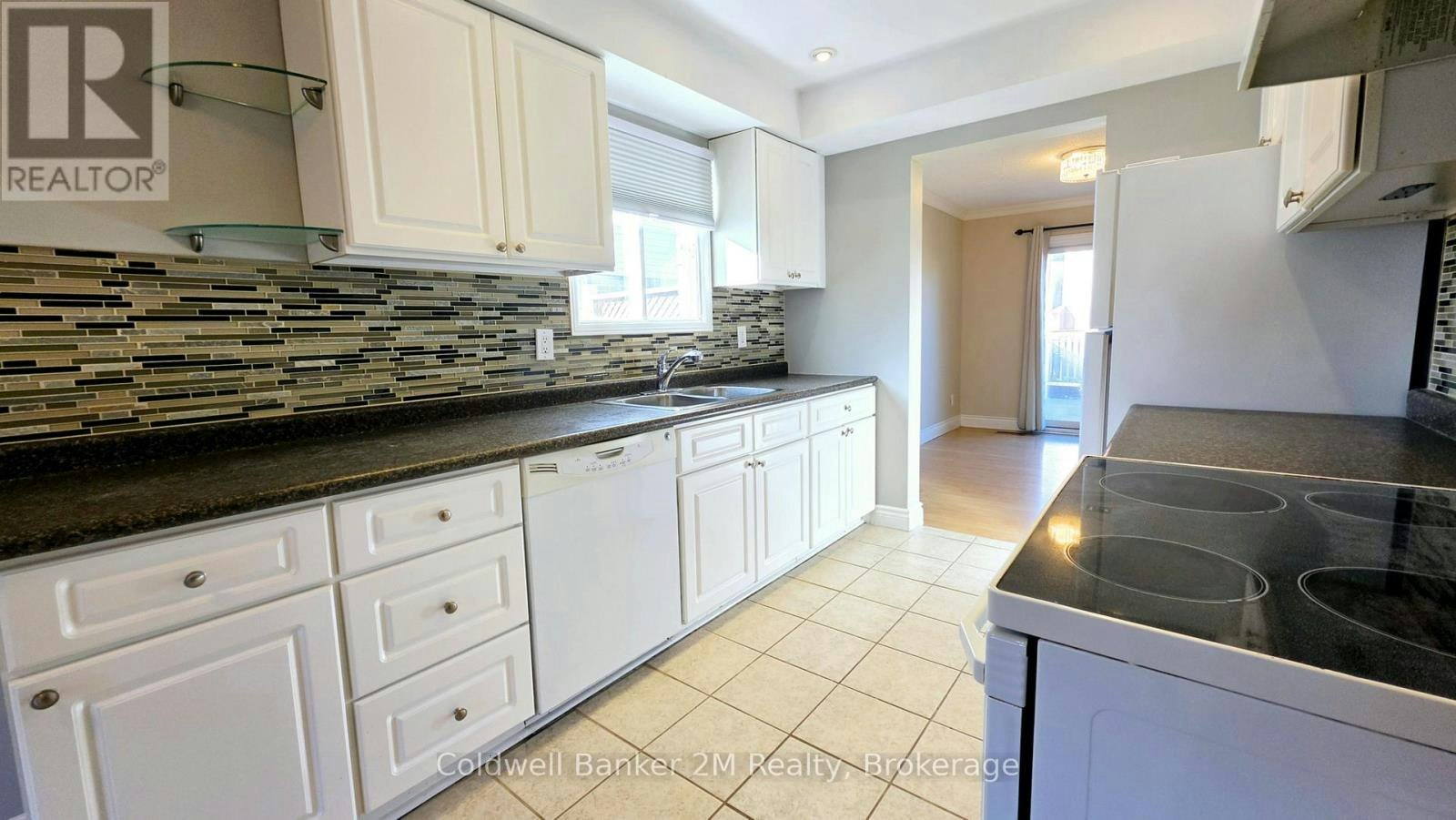 852 Attersley Drive, Oshawa, ON, L1K 1T9 - 10