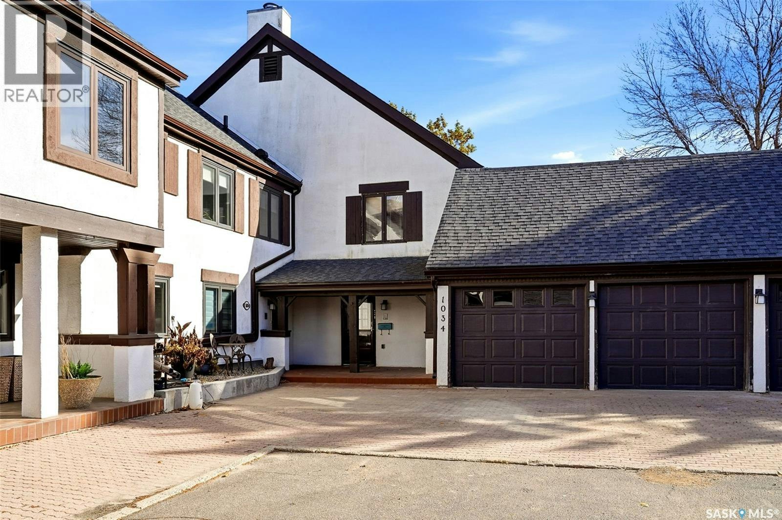 1034 Gryphons Walk, Regina, SK, S4S 6X1