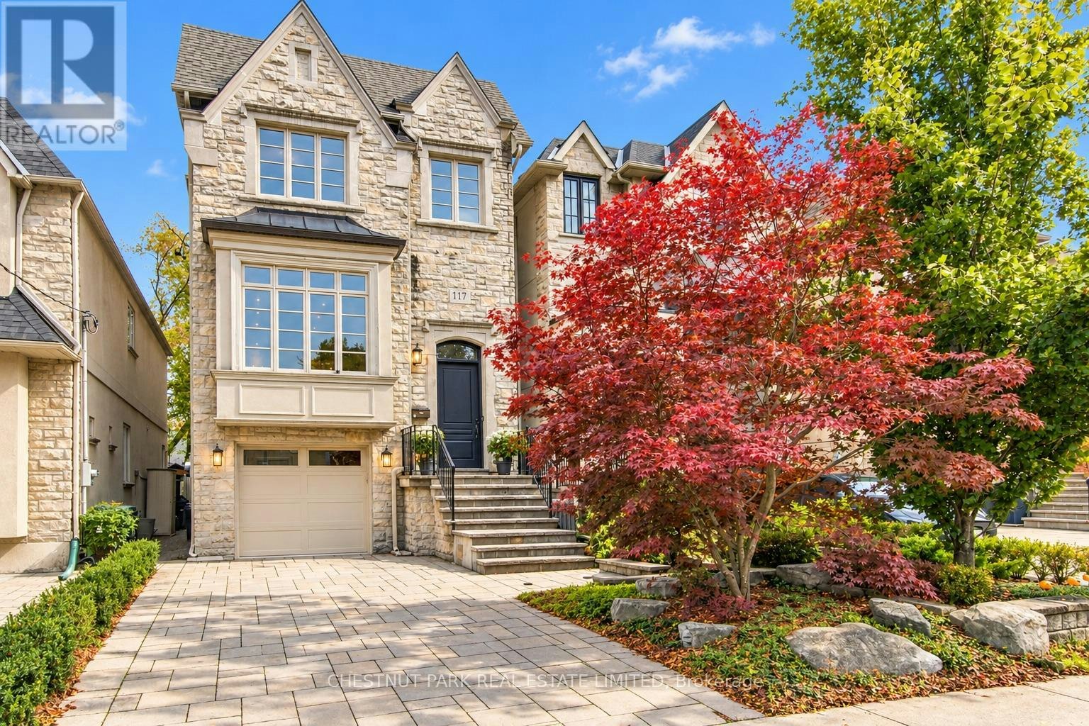 117 Glengarry Avenue, Toronto, ON, M5M 1E1
