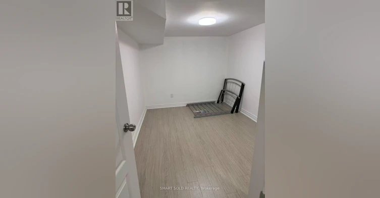 29 Ryerson Avenue, Toronto, ON, M5T 2P4 - 2