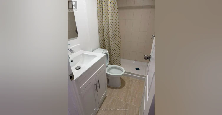 29 Ryerson Avenue, Toronto, ON, M5T 2P4 - 4