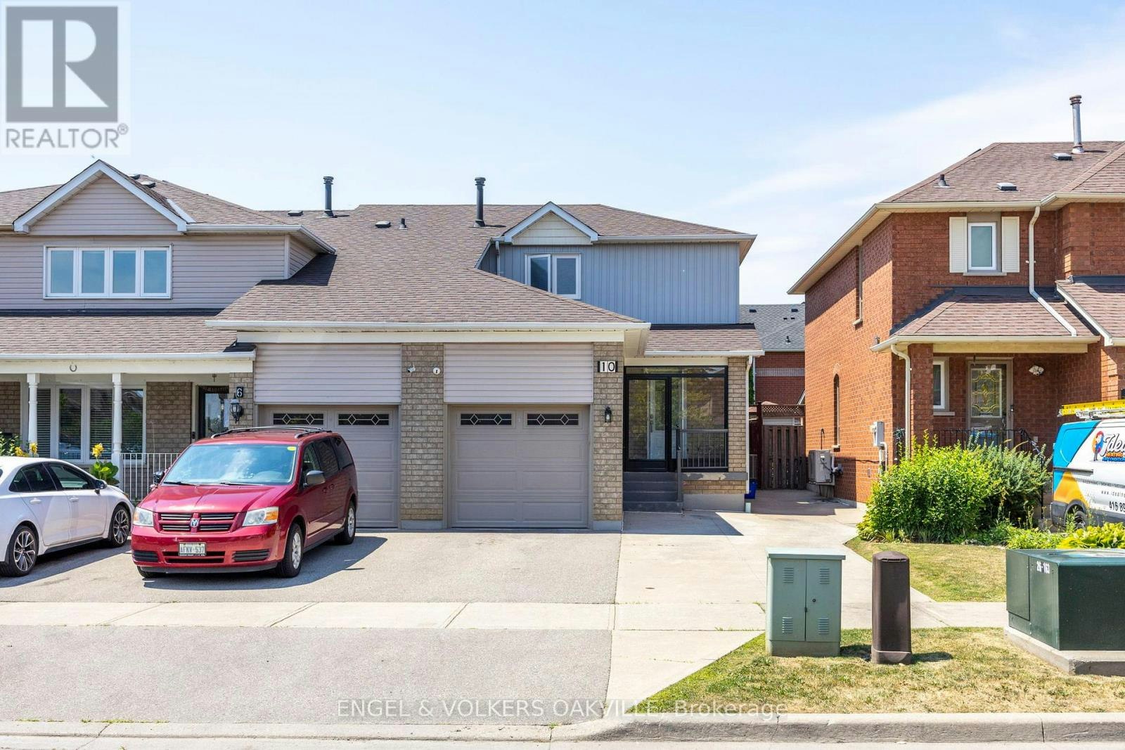 10 Crieff Avenue, Vaughan, ON, L6A 2B6