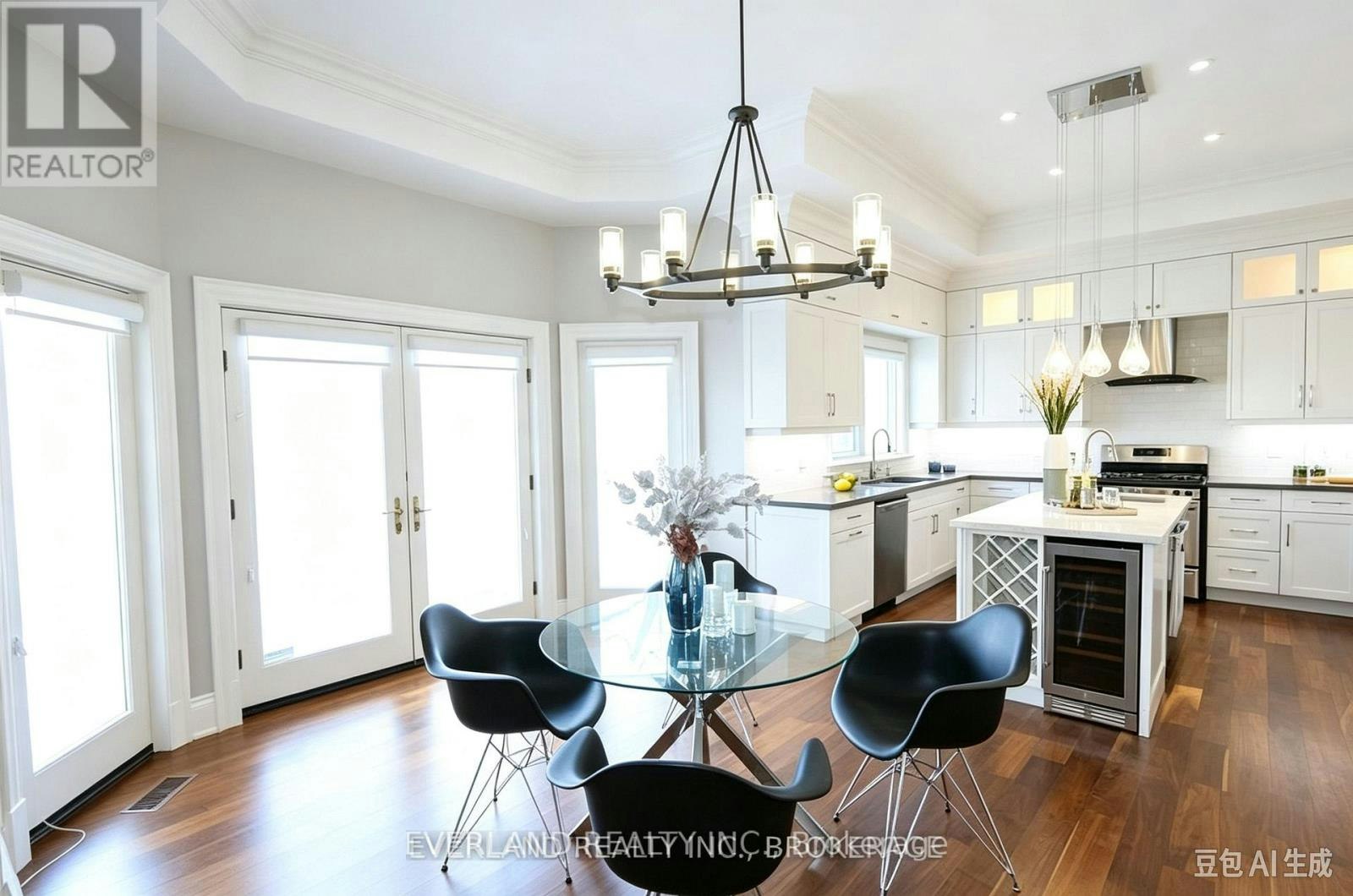 472 Spring Gate Boulevard, Vaughan, ON, L4J 5C7 - 2
