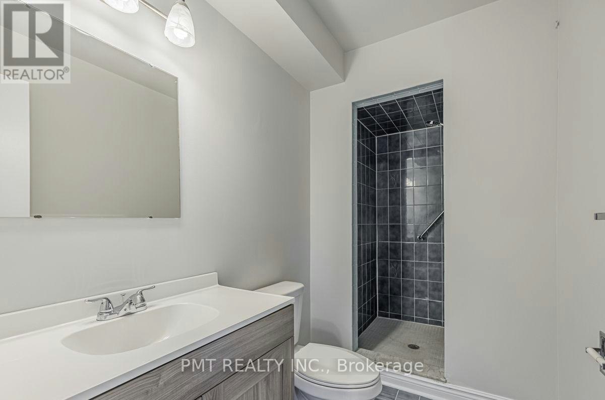 MAIN-71 Misty Meadow Drive, Vaughan, ON, L4L 3X1 - 12