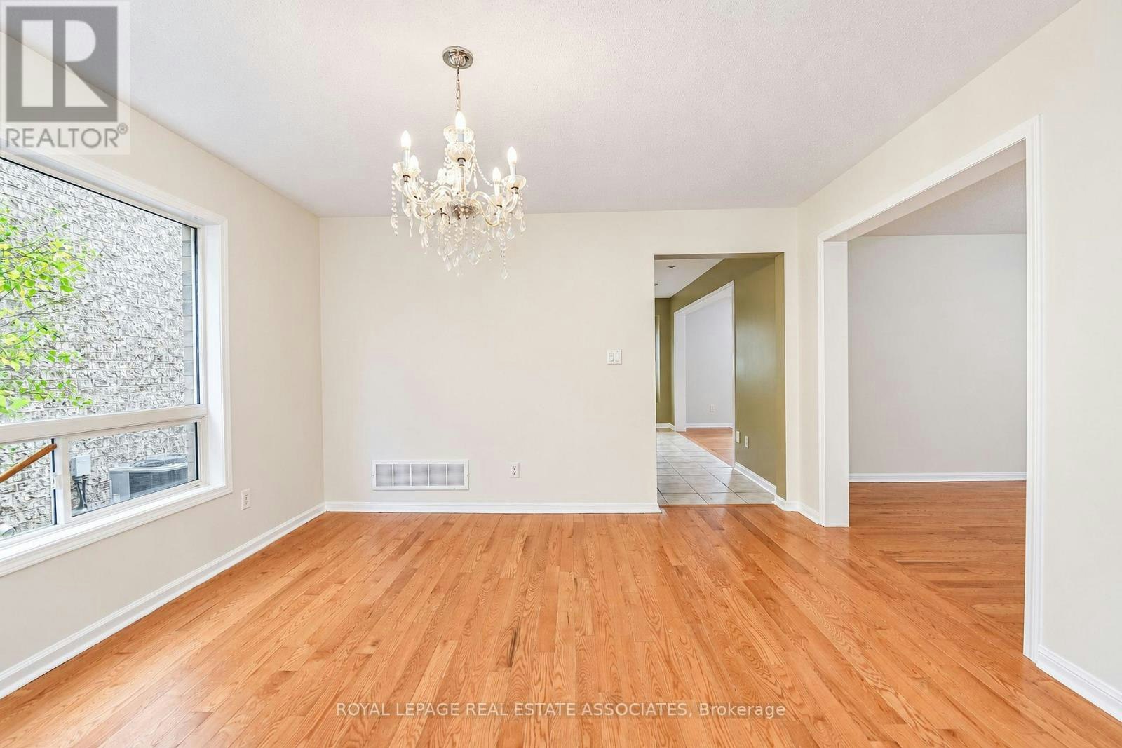 54 Horizon Street, Brampton, ON, L6P 2J2 - 11
