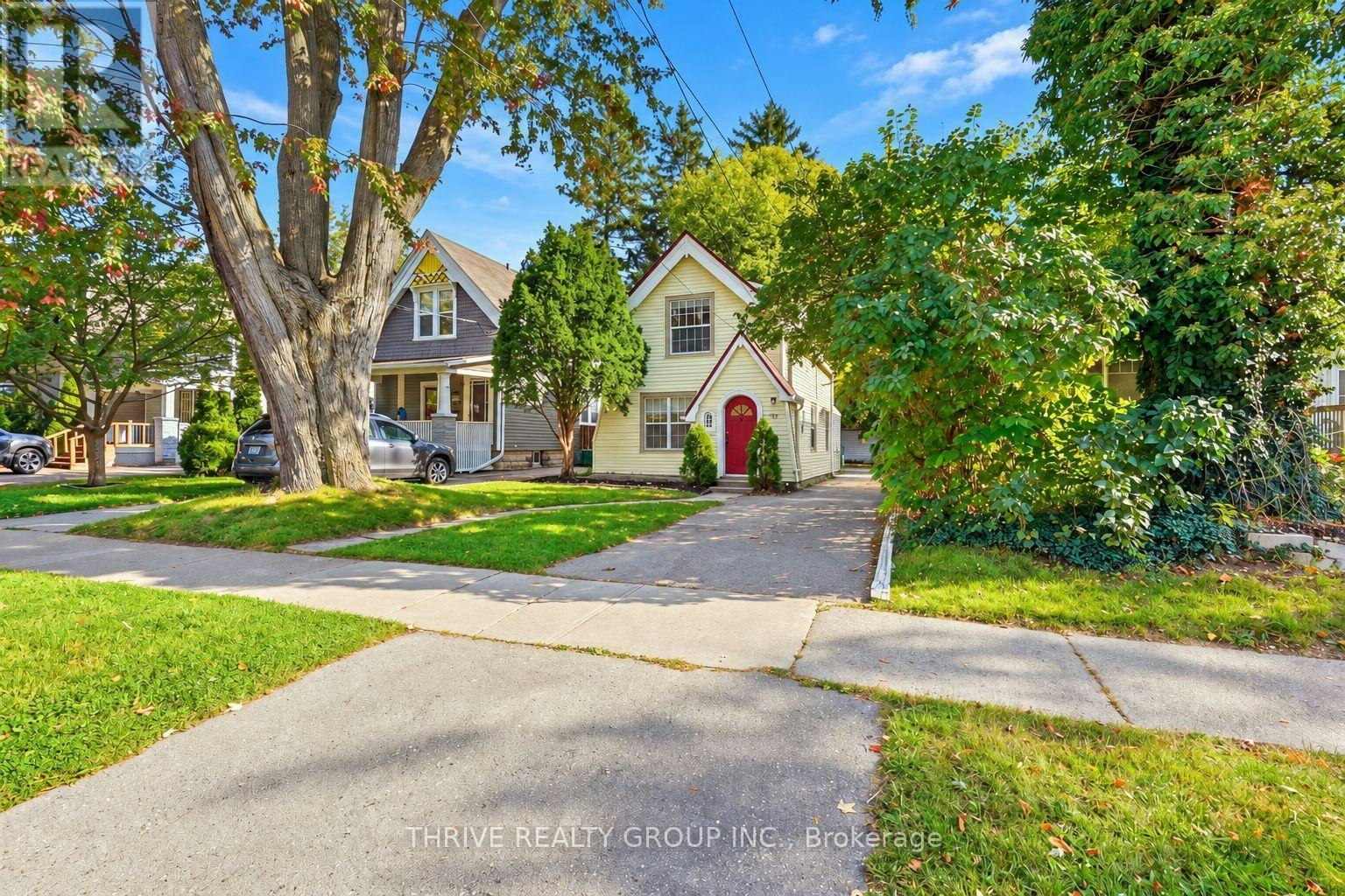966 Colborne Street, London, ON, N6A 4A6