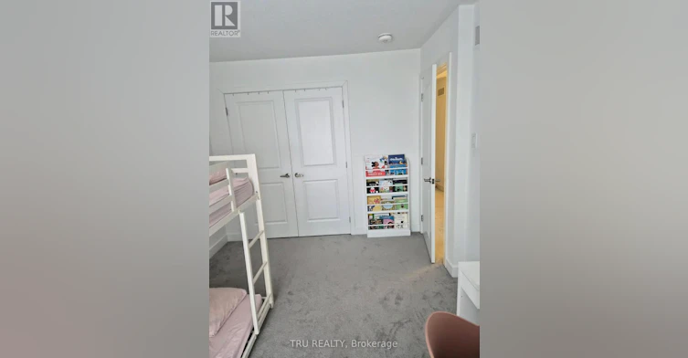 2037 Allegrini Terrace, Ottawa, ON, K2S 2S7 - 12