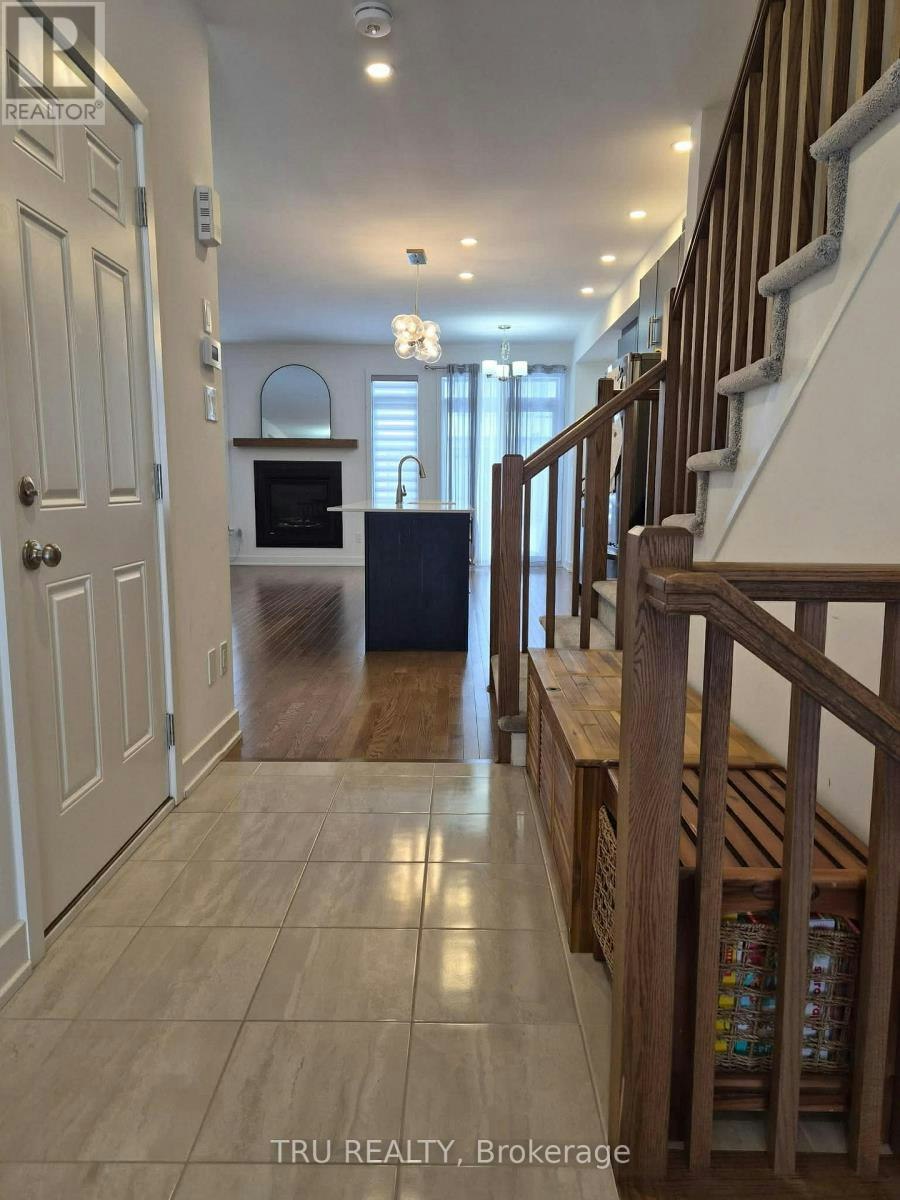 2037 Allegrini Terrace, Ottawa, ON, K2S 2S7 - 4