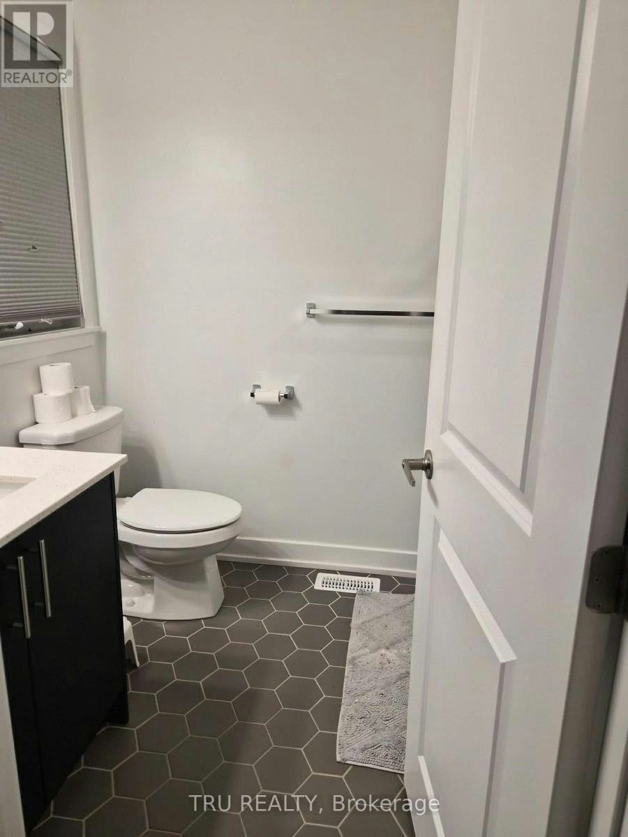2037 Allegrini Terrace, Ottawa, ON, K2S 2S7 - 9