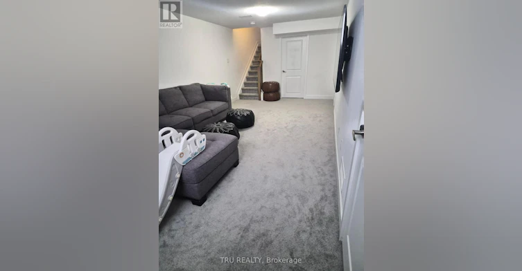 2037 Allegrini Terrace, Ottawa, ON, K2S 2S7 - 17