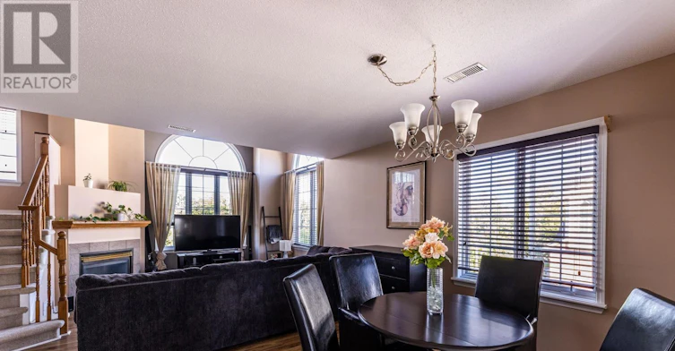 1707 Blohm Drive, Ottawa, ON, K1G 6N6 - 5