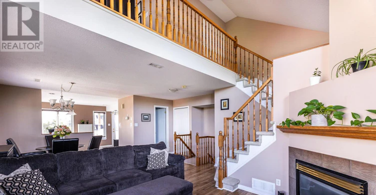 1707 Blohm Drive, Ottawa, ON, K1G 6N6 - 2
