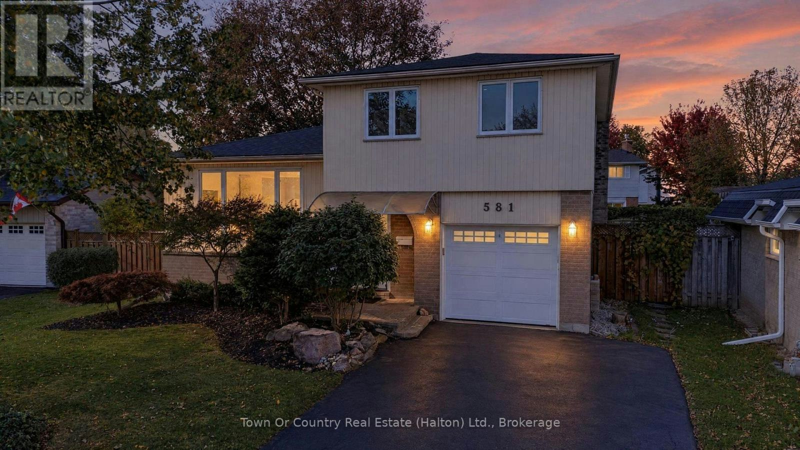 581 Lord Simcoe Court, Milton, ON, L9T 3B4