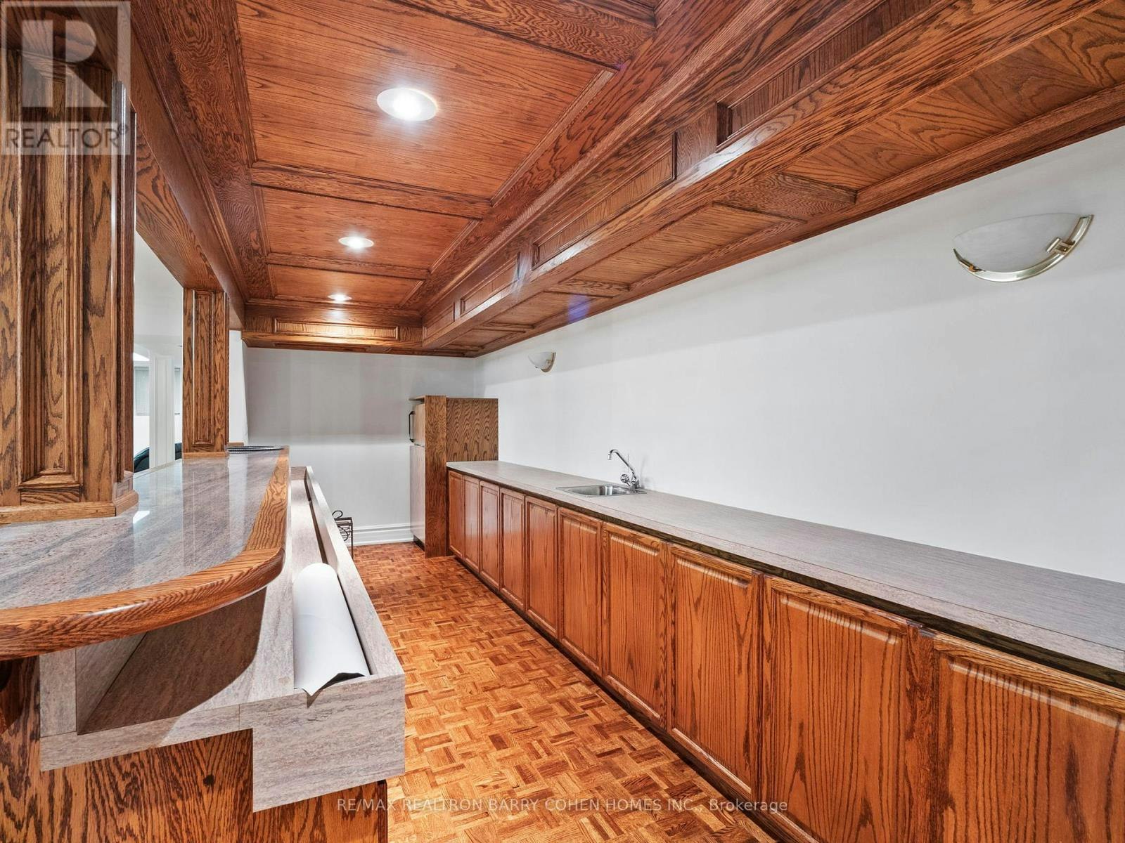 40 Old Colony Road, Toronto, ON, M2L 2K1 - 37