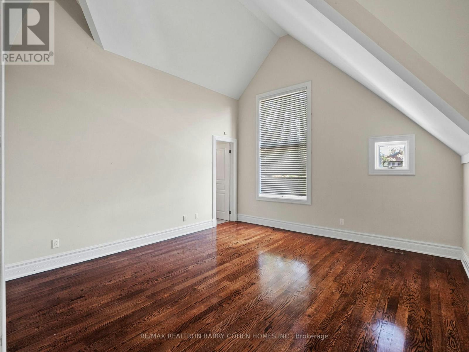 40 Old Colony Road, Toronto, ON, M2L 2K1 - 29