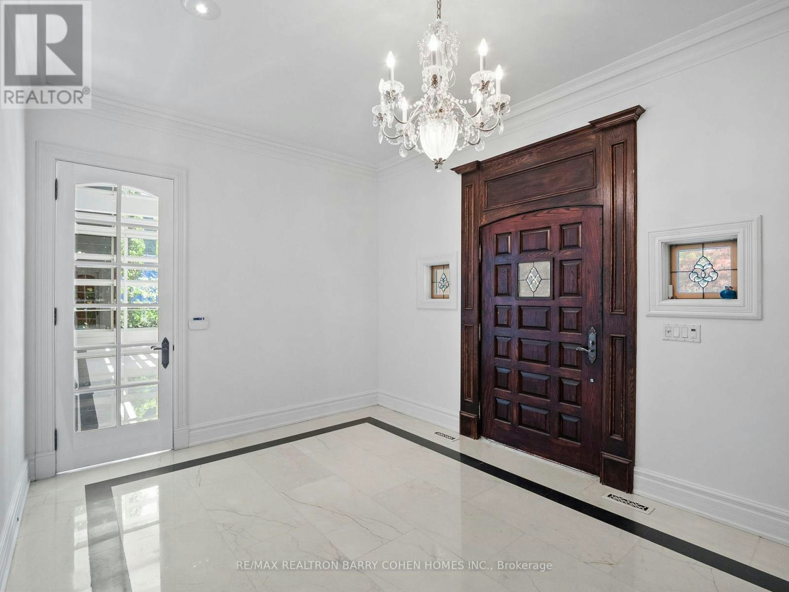 40 Old Colony Road, Toronto, ON, M2L 2K1 - 5