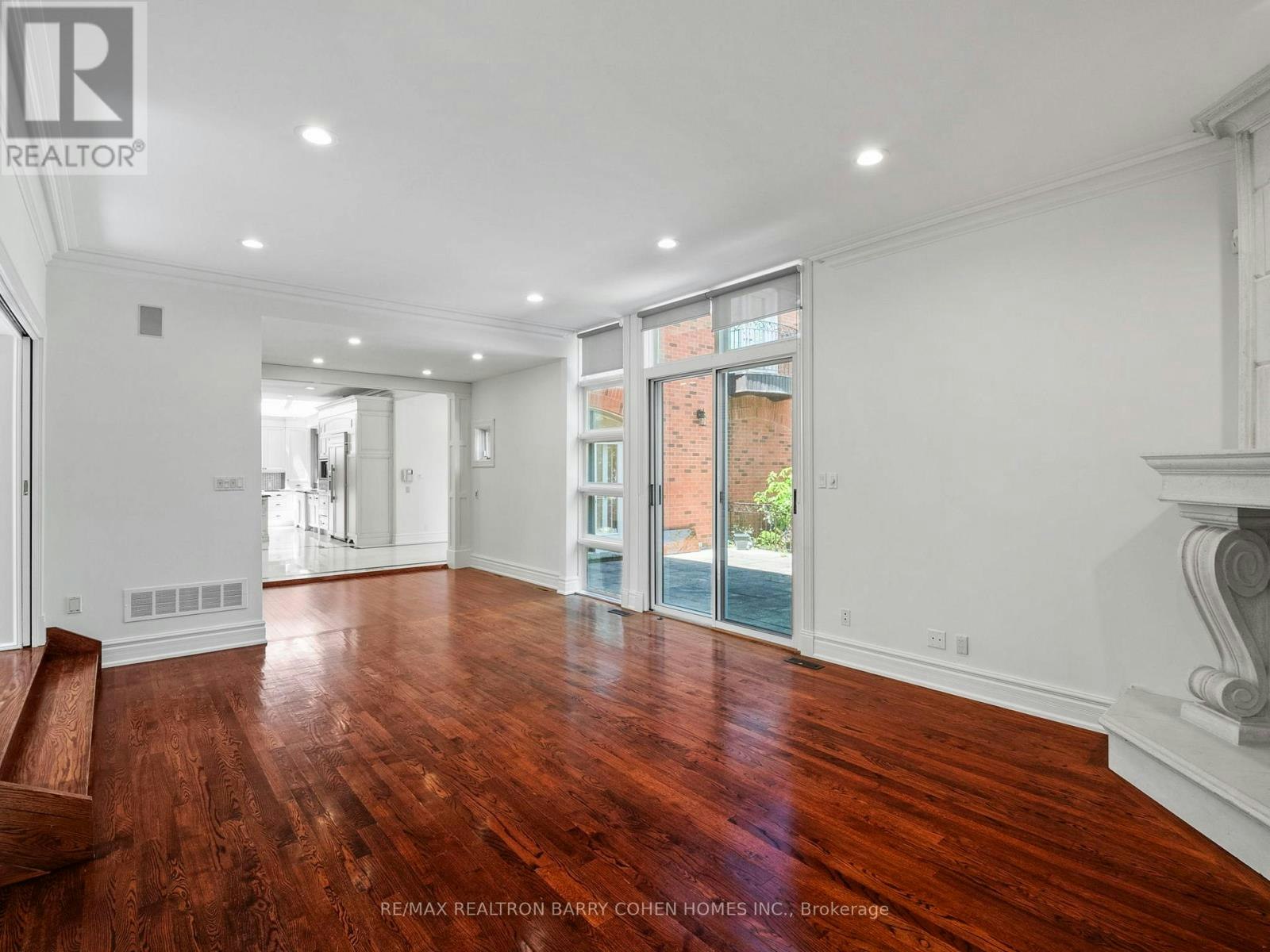40 Old Colony Road, Toronto, ON, M2L 2K1 - 17
