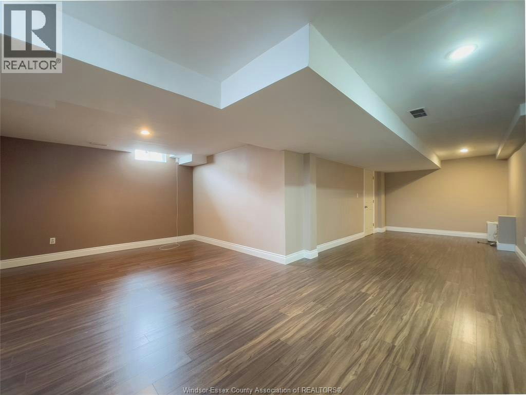 Lower-1198 Highnoon Drive, Windsor, ON, N9G 2X1 - 10