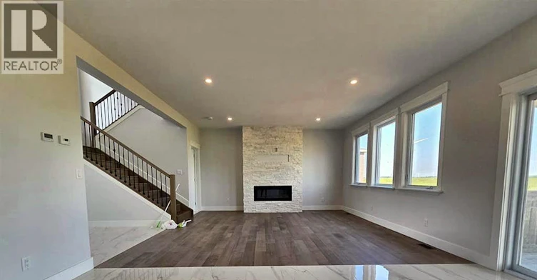 4434 Belmont, Lakeshore, ON, N0R 1A0 - 2