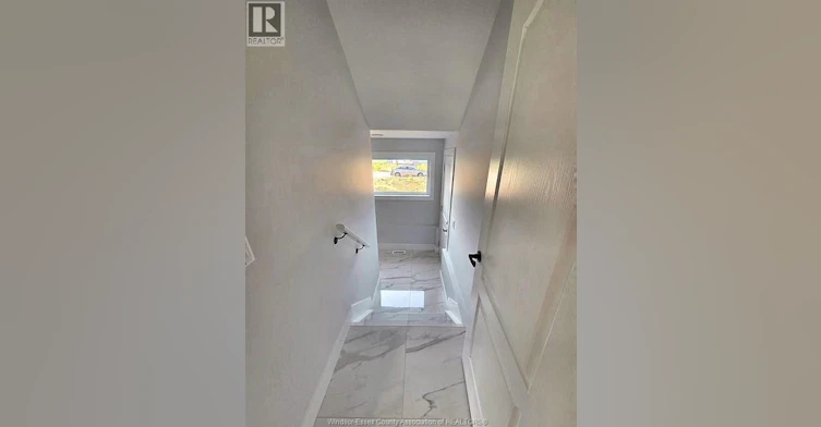 4434 Belmont, Lakeshore, ON, N0R 1A0 - 23
