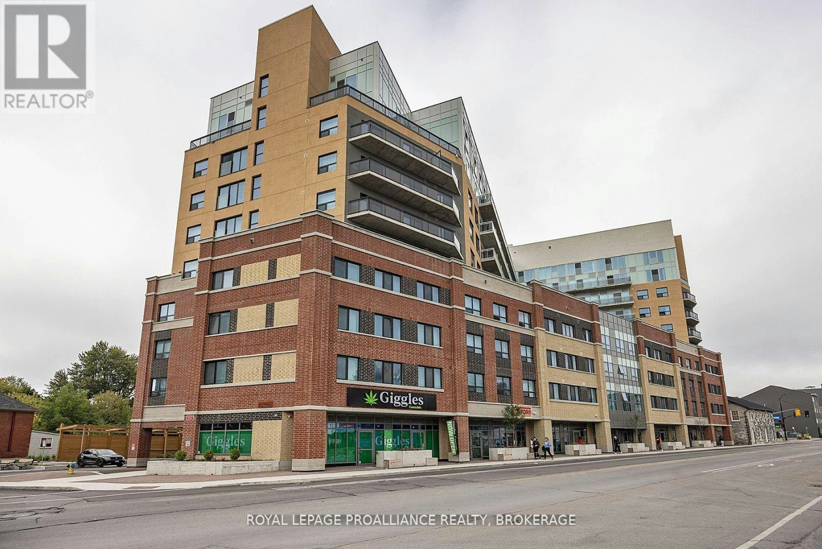525-652 Princess Street, Kingston, ON, K7L 1E5