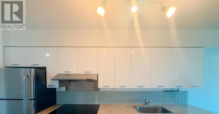 701-33 Singer Court, Toronto, ON, M2K 0B4 - 4