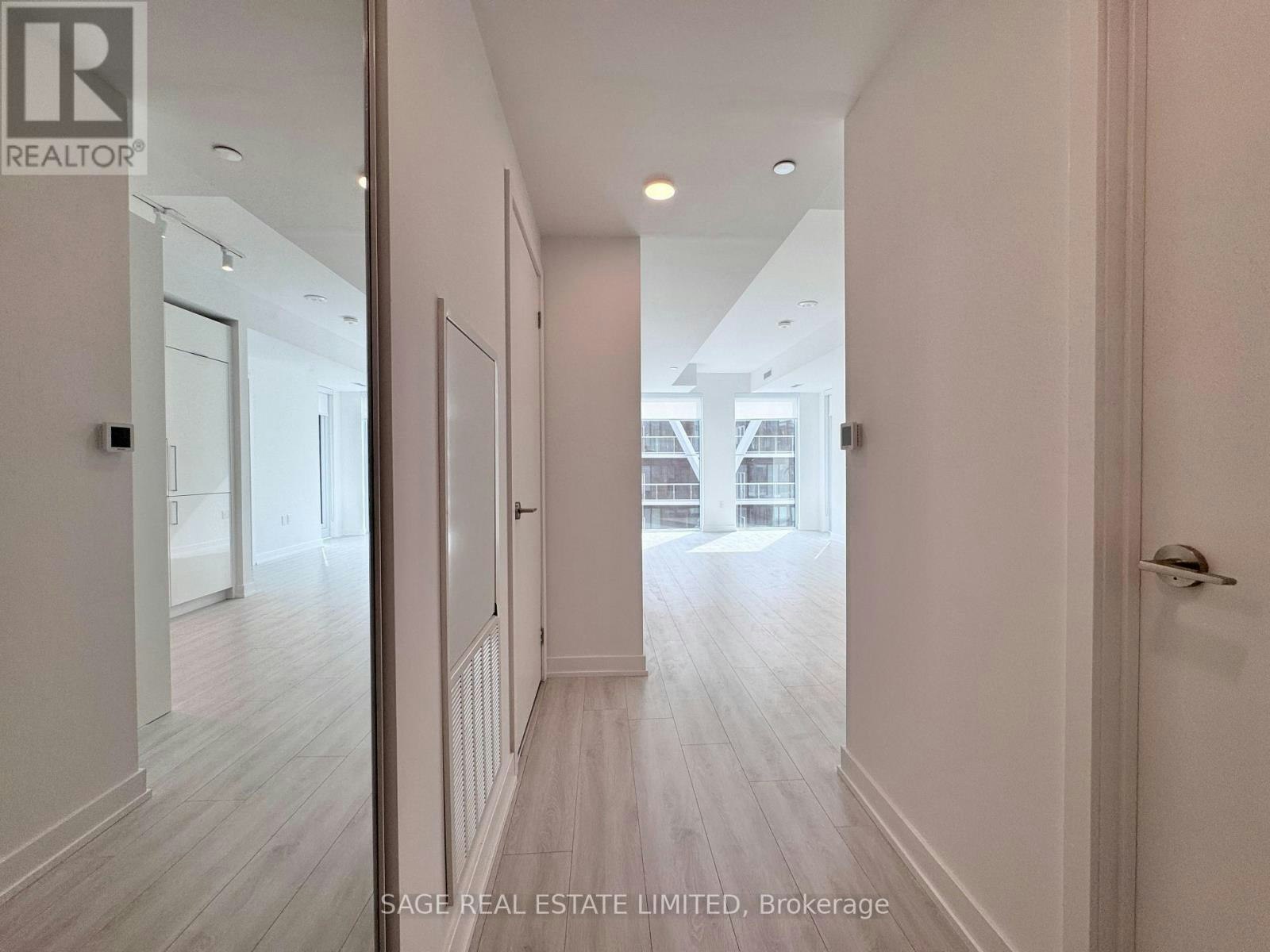 3505-238 Simcoe Street, Toronto, ON, M5T 0E2 - 3