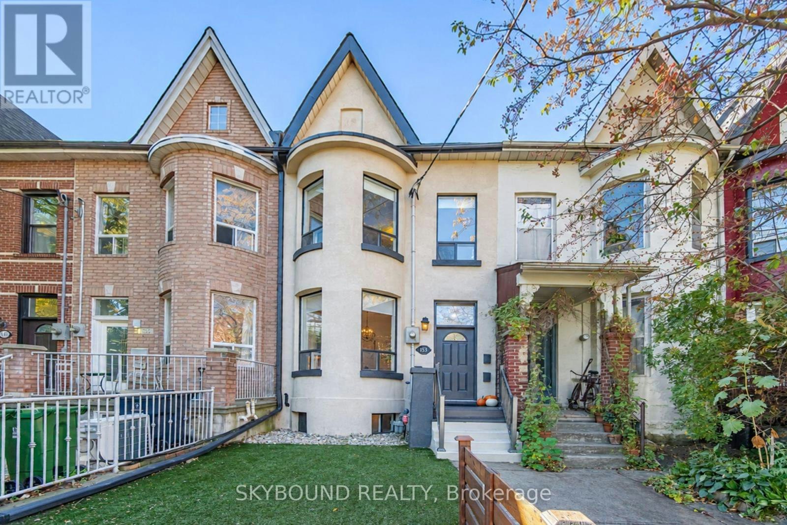 155 Niagara Street, Toronto, ON, M5V 1C6