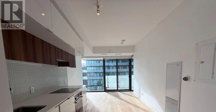 913-185 Roehampton Avenue, Toronto, ON, M4P 0C6 - 3