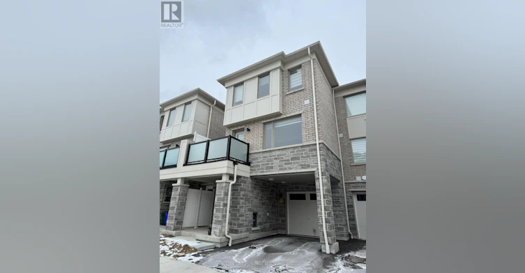 3355 Thunderbird Promenade, Pickering, ON, L1X 0N1 - 2
