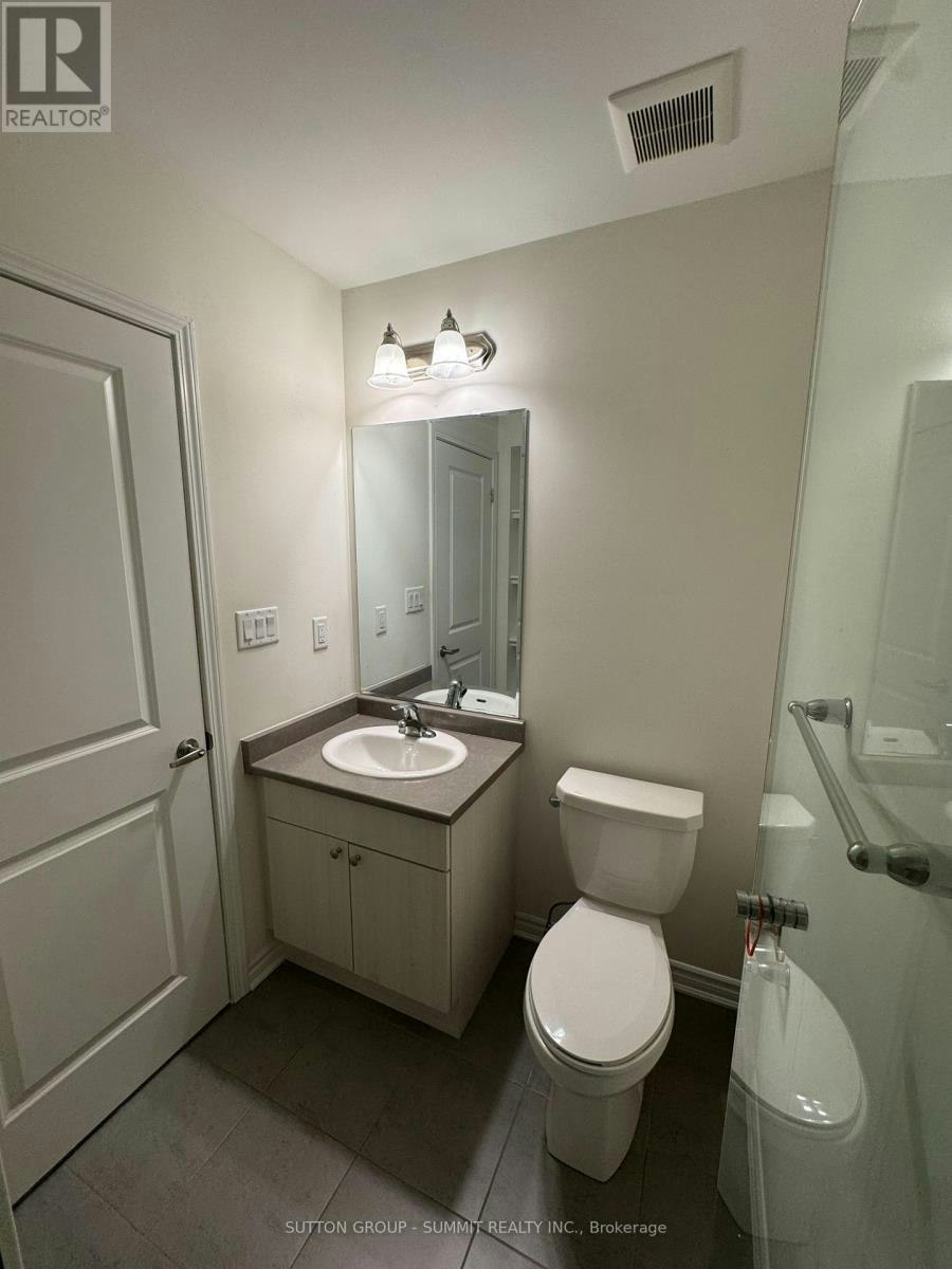 3355 Thunderbird Promenade, Pickering, ON, L1X 0N1 - 35