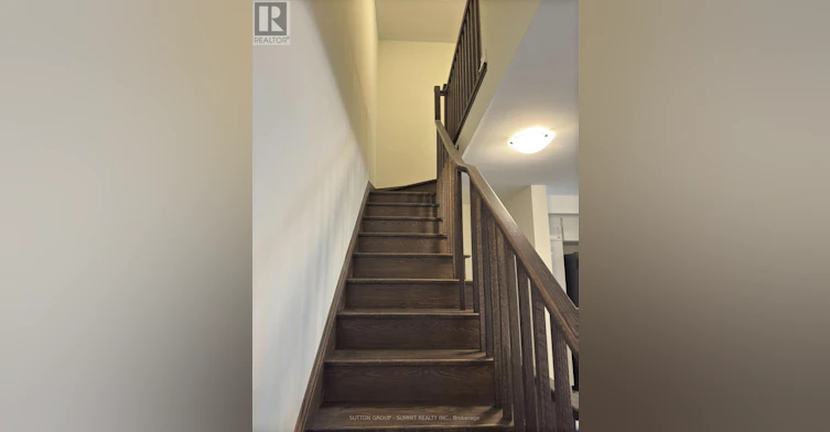 3355 Thunderbird Promenade, Pickering, ON, L1X 0N1 - 21