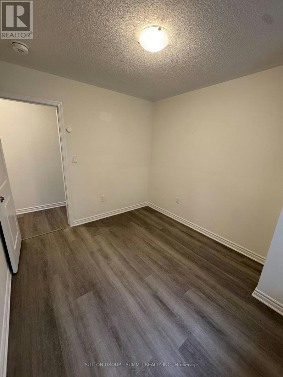 3355 Thunderbird Promenade, Pickering, ON, L1X 0N1 - 28