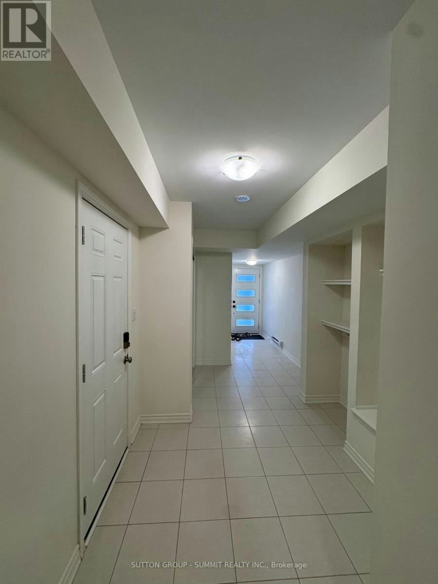 3355 Thunderbird Promenade, Pickering, ON, L1X 0N1 - 4