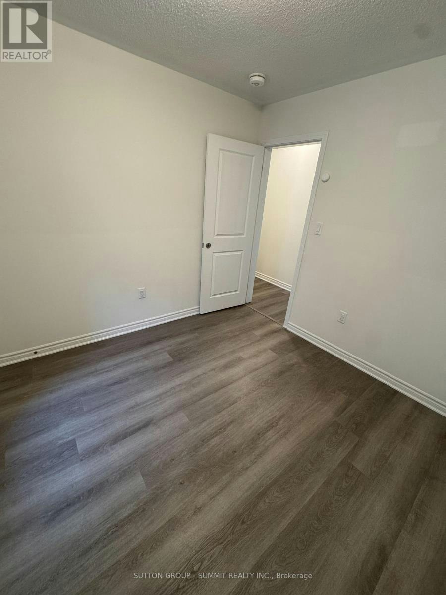 3355 Thunderbird Promenade, Pickering, ON, L1X 0N1 - 29