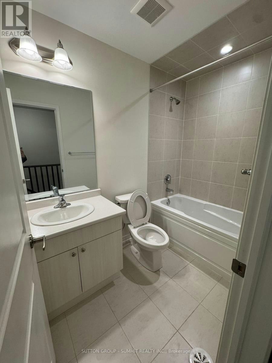 3355 Thunderbird Promenade, Pickering, ON, L1X 0N1 - 22