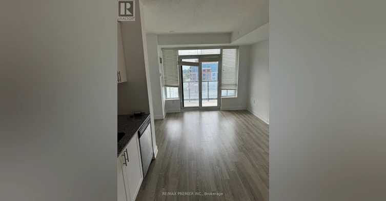 809-2800 Keele Street, Toronto, ON, M3M 0B8 - 2