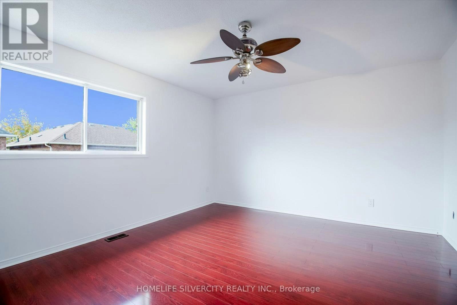 22 Meadow Glade Road, Brampton, ON, L6R 1Z7 - 24