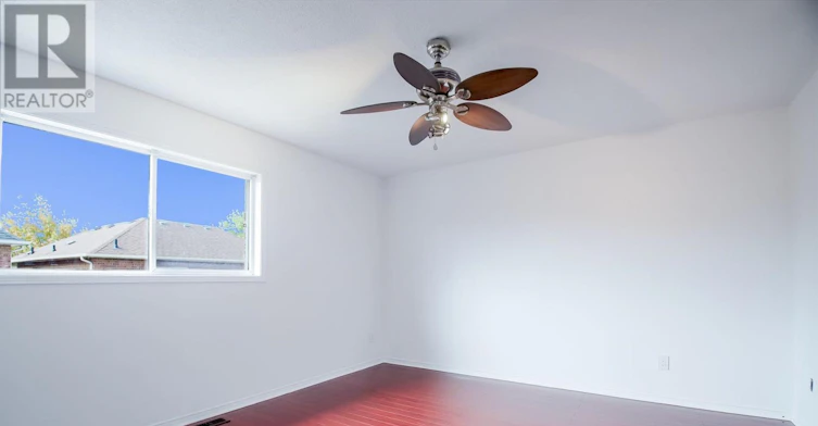 22 Meadow Glade Road, Brampton, ON, L6R 1Z7 - 24
